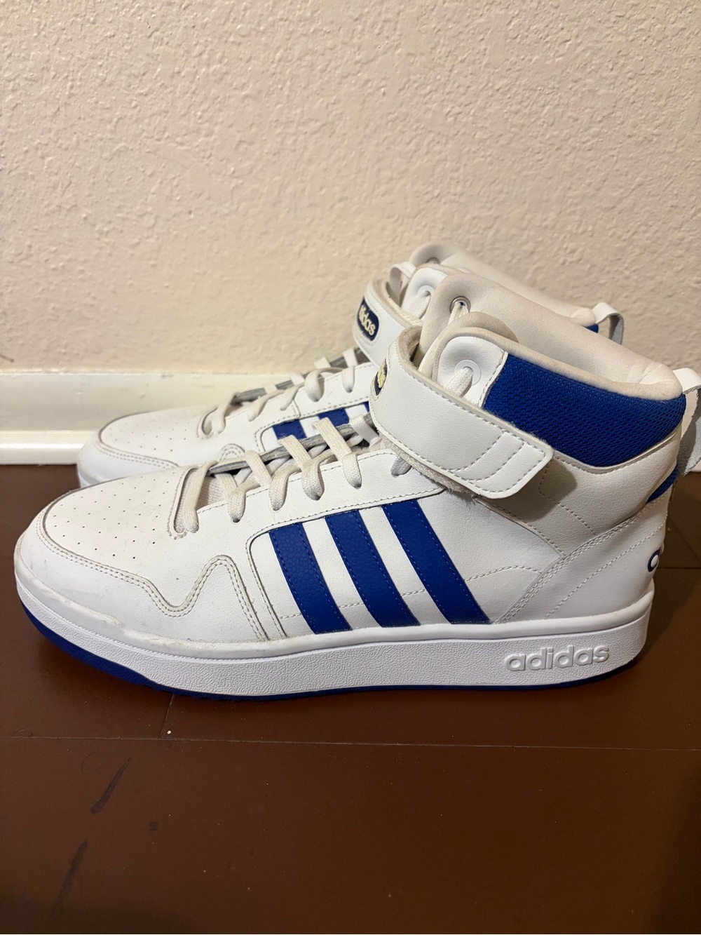 Adidas Forum Mid Men’s White Royal Blue Sneakers Size 11.5